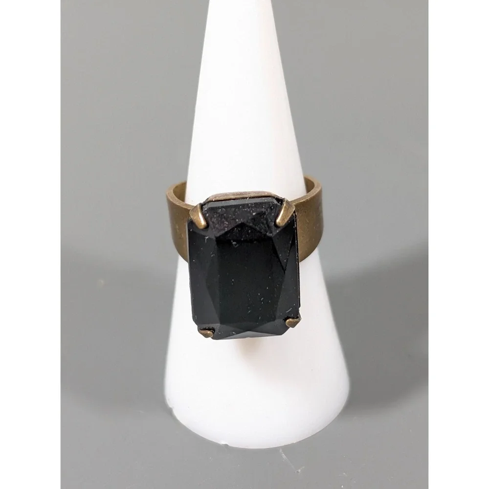 Bronze Tone Black Glass‎ Cocktail Ring Size 7 Open Band Gothic